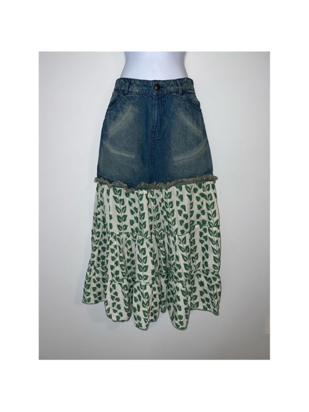 Women’s Vintage y2k Denim Tiered Maxi Skirt SMALL